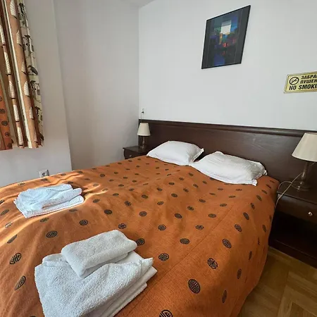Rila With Hot Pool, Jacuzzi & Sauna By Bookvillabg