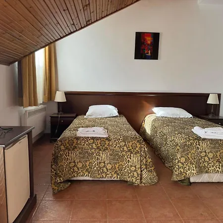 Rila With Jacuzzi & Sauna By Bookvillabg Borovets