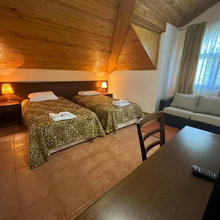 Rila With Hot Pool, Jacuzzi & Sauna By Bookvillabg *